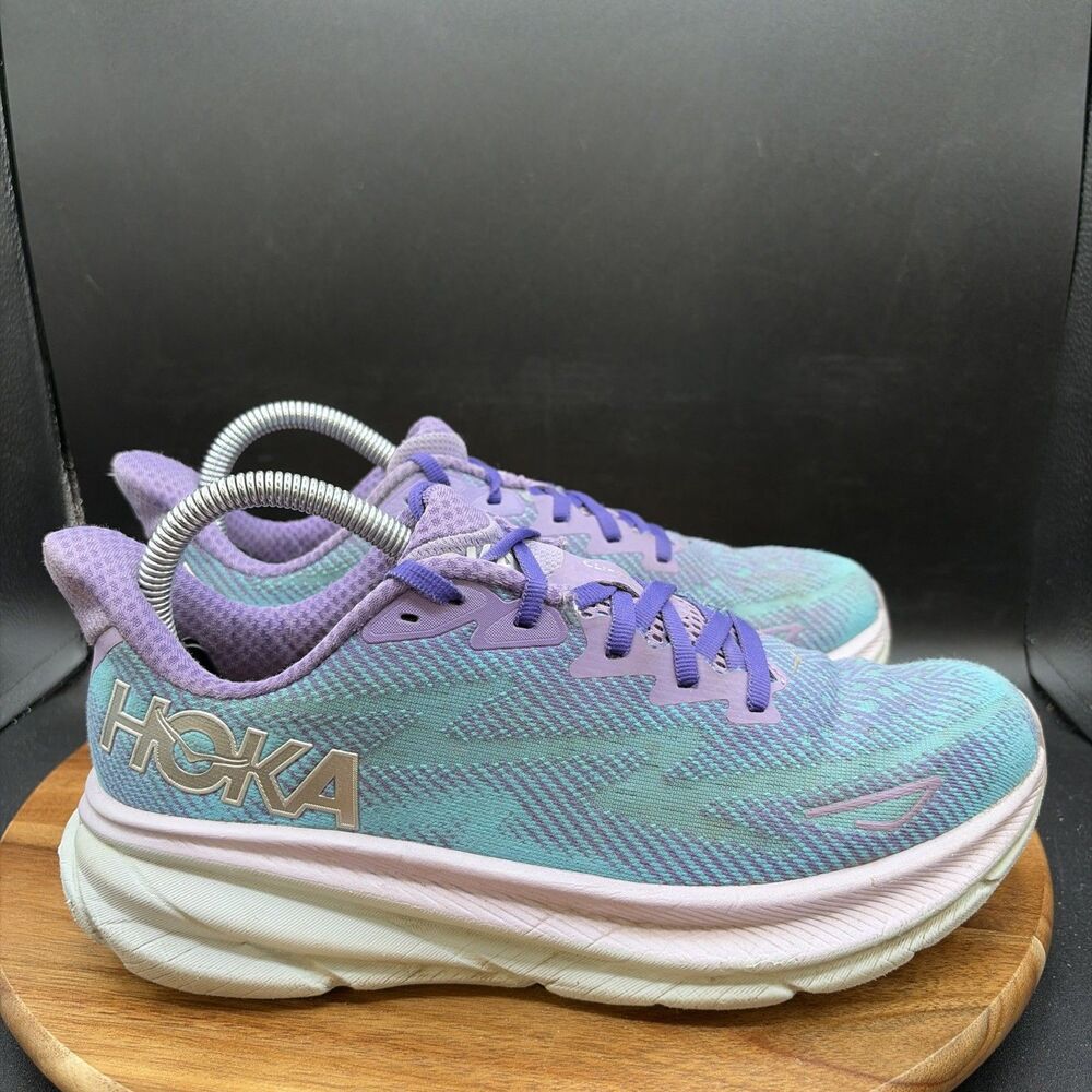 Hoka One One Clifton 9 Women's Size 8 B Road Running Shoes Purple Blue Sneakers - Picture 3 of 8